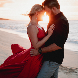 Couple Photography Hawaii featuring a couple at the beach, Kuaui, Hawaii